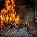 Feuer im Grünen: So baust du deinen robusten Schamotte-Gartenofen Schritt für Schritt