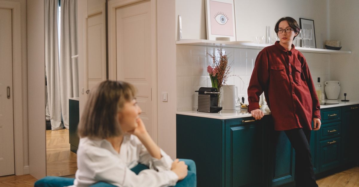 Wenn Räume uns ausbremsen: 9 subtile Signale, dass dein Zuhause dir nicht guttut – und was du sofort ändern kannst